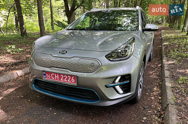Внедорожник / Кроссовер Kia Niro 2020 в 