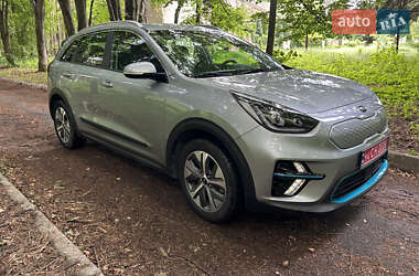 Внедорожник / Кроссовер Kia Niro 2020 в 