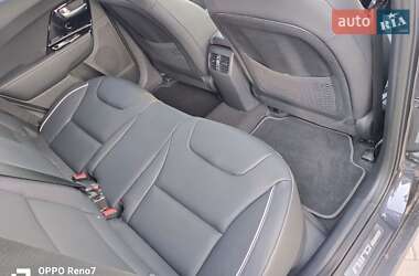 Внедорожник / Кроссовер Kia Niro 2019 в 