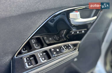 Внедорожник / Кроссовер Kia Niro 2019 в 