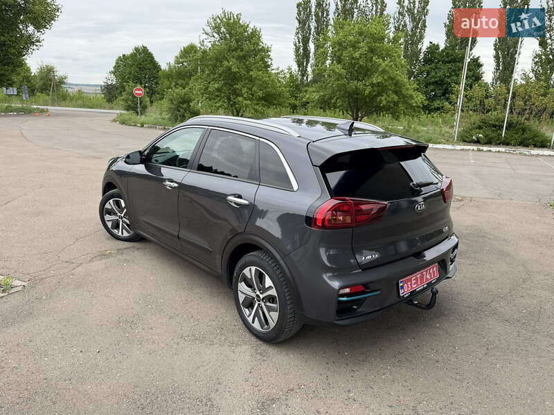Позашляховик / Кросовер Kia Niro 2020 в Дубні