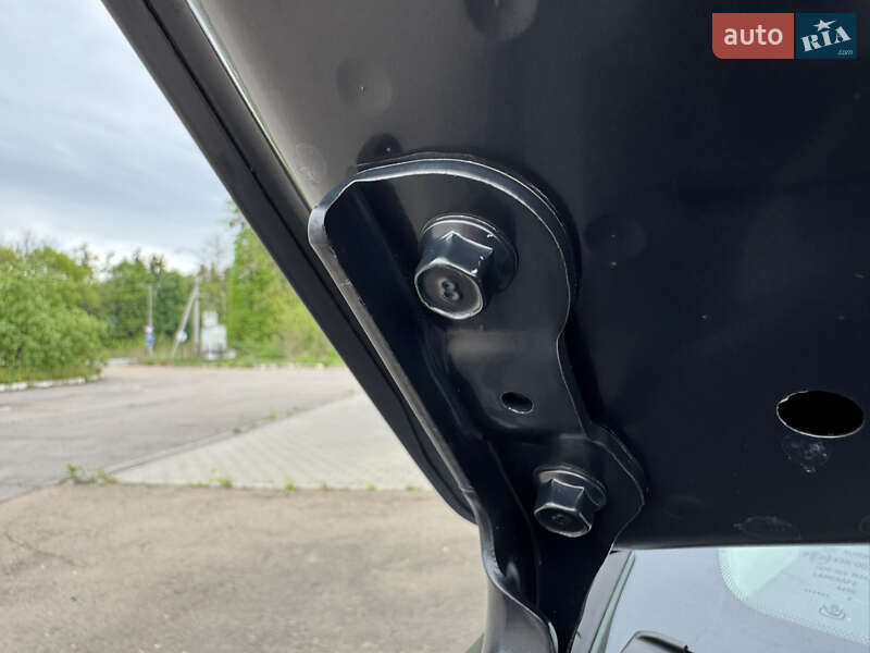 Позашляховик / Кросовер Kia Niro 2020 в Дубні