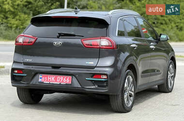 Внедорожник / Кроссовер Kia Niro 2020 в 