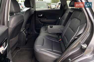 Позашляховик / Кросовер Kia Niro 2021 в 