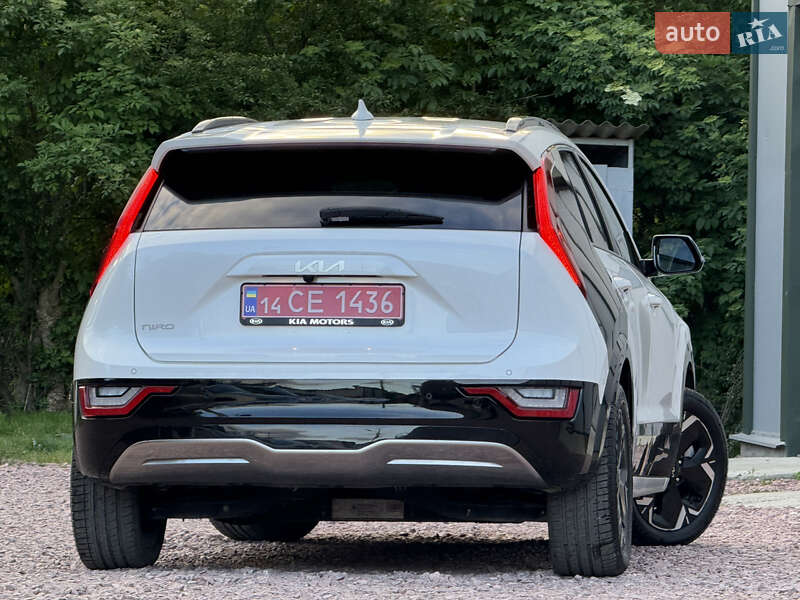 Позашляховик / Кросовер Kia Niro 2023 в Дрогобичі