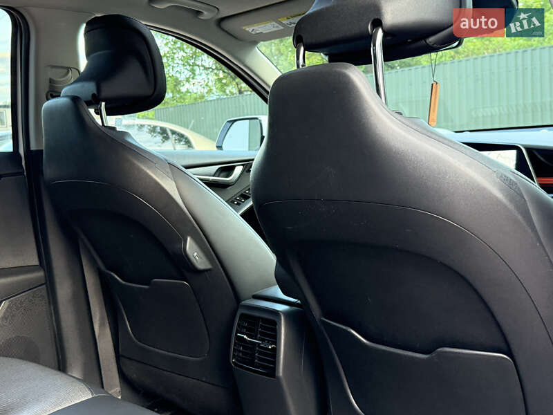 Позашляховик / Кросовер Kia Niro 2023 в Дрогобичі