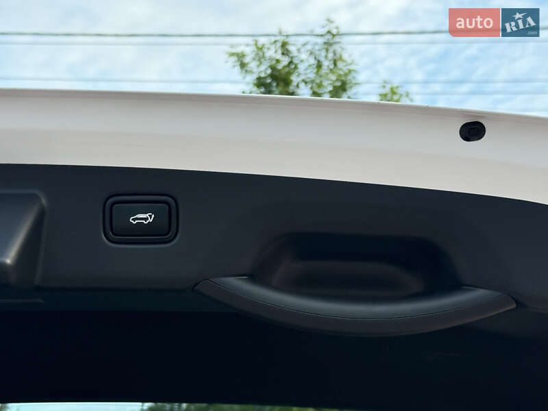 Позашляховик / Кросовер Kia Niro 2023 в Дрогобичі