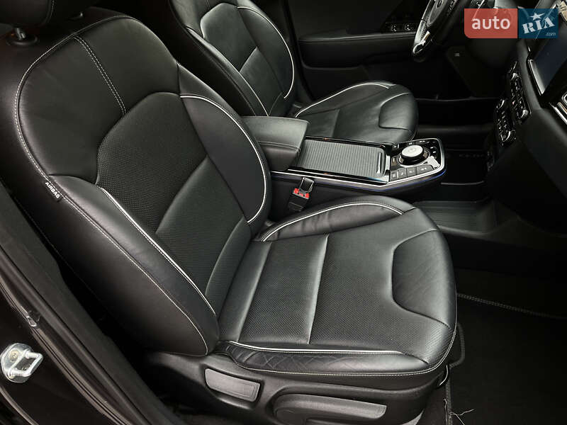 Внедорожник / Кроссовер Kia Niro 2019 в Ровно