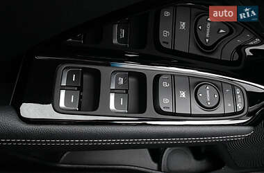 Внедорожник / Кроссовер Kia Niro 2021 в 