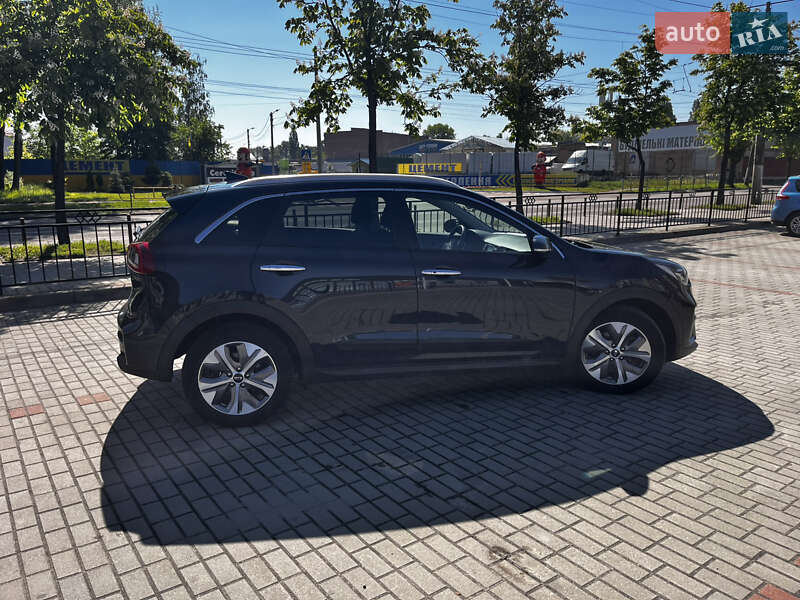 Позашляховик / Кросовер Kia Niro 2019 в Житомирі
