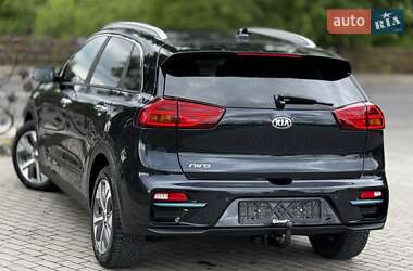 Внедорожник / Кроссовер Kia Niro 2021 в 