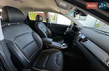 Внедорожник / Кроссовер Kia Niro 2020 в 