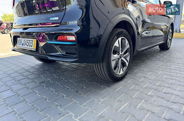 Внедорожник / Кроссовер Kia Niro 2021 в 