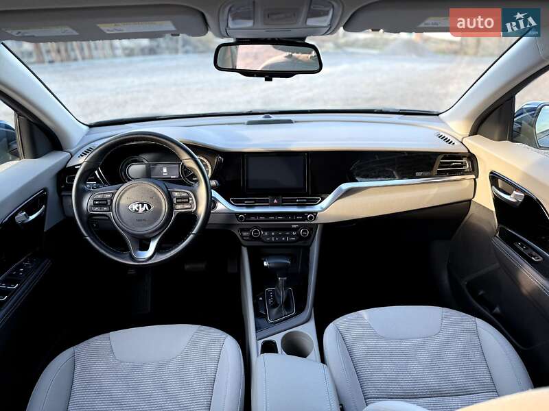 Внедорожник / Кроссовер Kia Niro 2020 в Львове