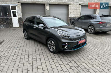 Внедорожник / Кроссовер Kia Niro 2021 в 