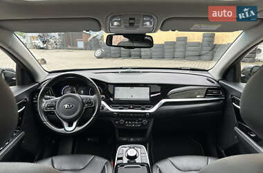 Внедорожник / Кроссовер Kia Niro 2021 в 