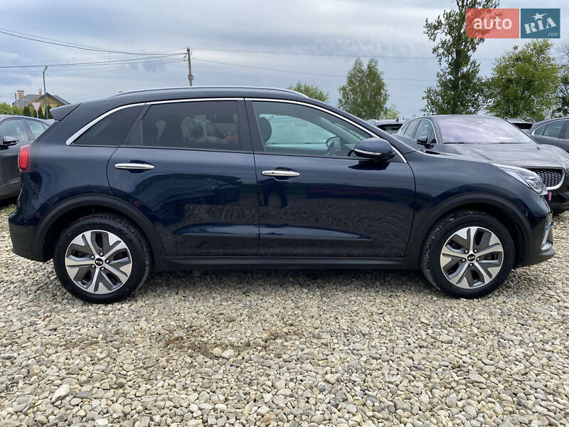 Внедорожник / Кроссовер Kia Niro 2021 в Львове
