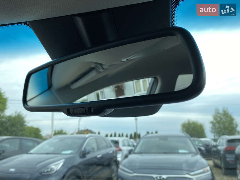 Внедорожник / Кроссовер Kia Niro 2021 в Львове
