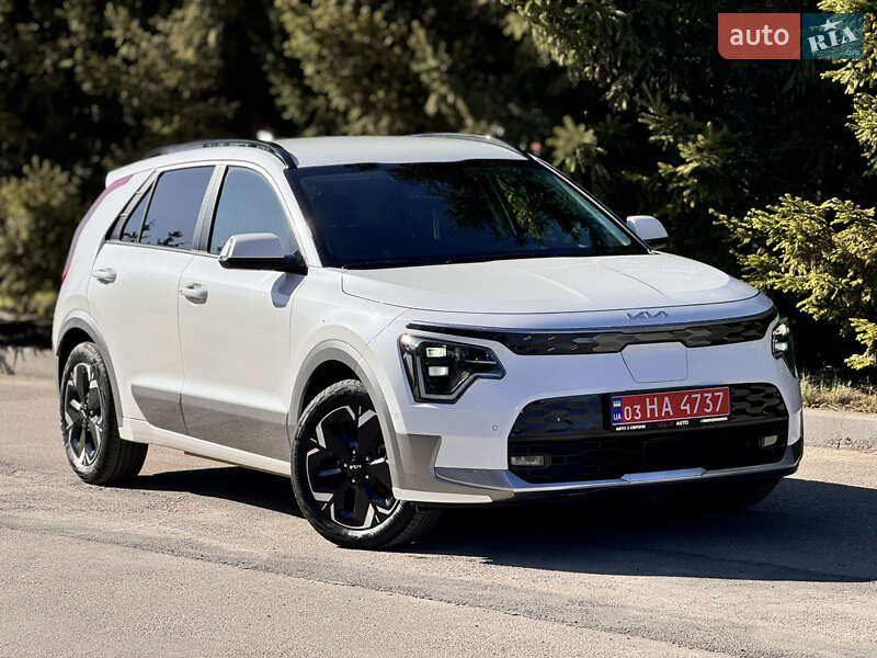 Внедорожник / Кроссовер Kia Niro 2023 в 