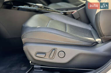 Внедорожник / Кроссовер Kia Niro 2023 в 