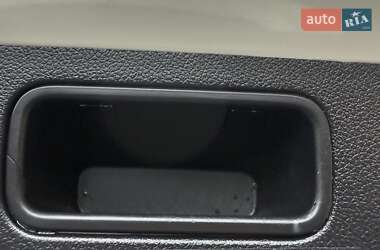 Позашляховик / Кросовер Kia Niro 2020 в 