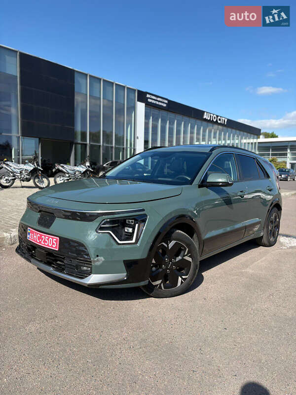 Позашляховик / Кросовер Kia Niro 2023 в 