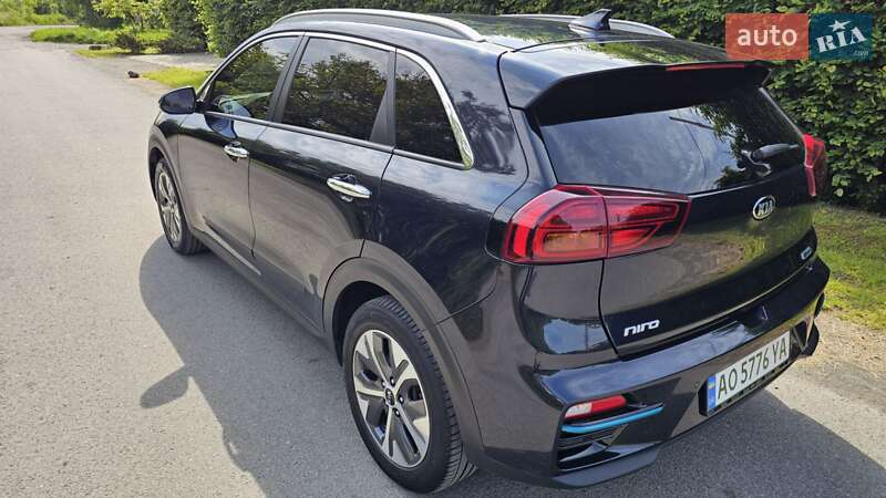 Внедорожник / Кроссовер Kia Niro 2020 в Ужгороде