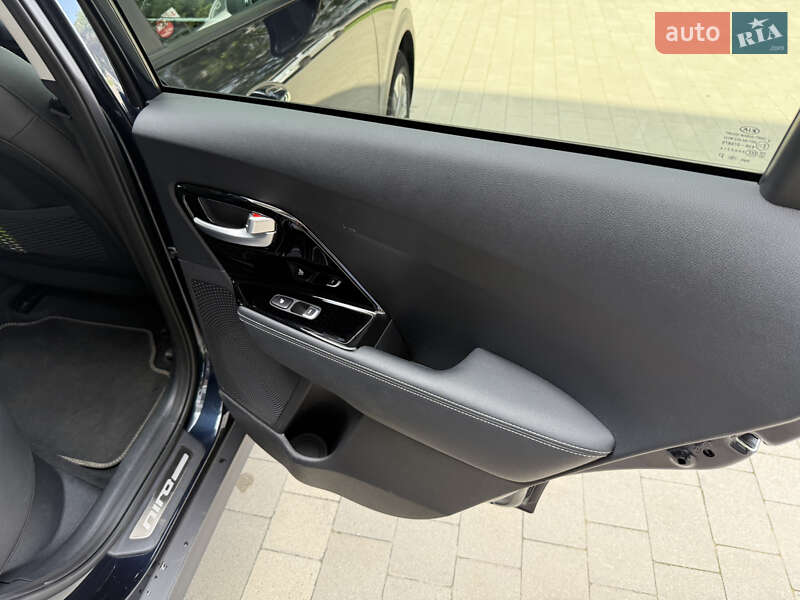 Позашляховик / Кросовер Kia Niro 2019 в Ужгороді фото 16 Позашляховик / Кросовер Kia Niro 2019 в Ужгороді