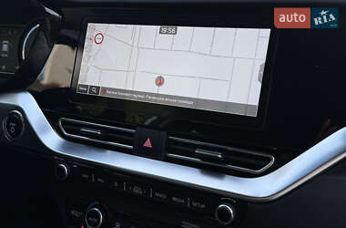 Внедорожник / Кроссовер Kia Niro 2021 в 