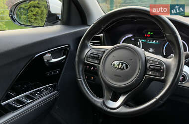 Внедорожник / Кроссовер Kia Niro 2021 в 