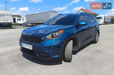 Позашляховик / Кросовер Kia Niro 2017 в Вінниці