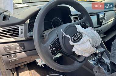 Позашляховик / Кросовер Kia Niro 2018 в 