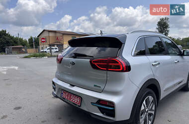 Позашляховик / Кросовер Kia Niro 2021 в 