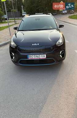 Позашляховик / Кросовер Kia Niro 2021 в 