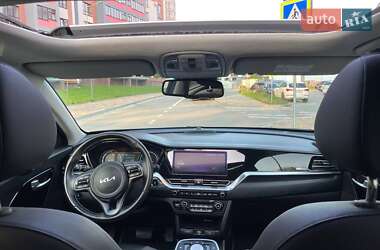 Позашляховик / Кросовер Kia Niro 2021 в 