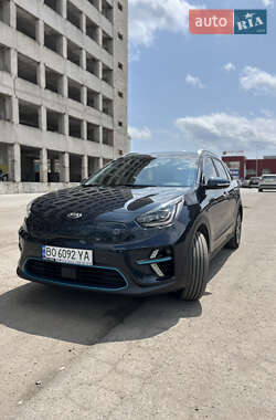 Позашляховик / Кросовер Kia Niro 2019 в Тернополі