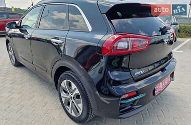 Внедорожник / Кроссовер Kia Niro 2020 в 