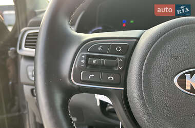 Внедорожник / Кроссовер Kia Niro 2019 в 