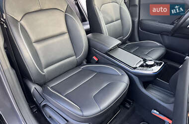 Внедорожник / Кроссовер Kia Niro 2019 в 