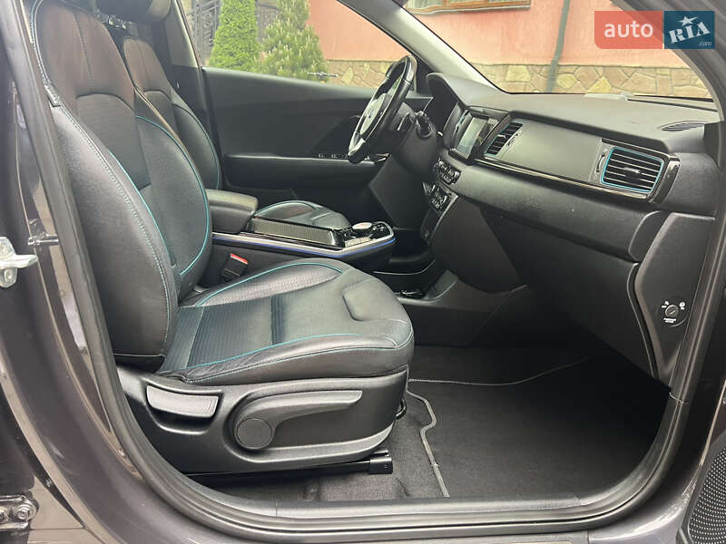 Позашляховик / Кросовер Kia Niro 2020 в Тернополі
