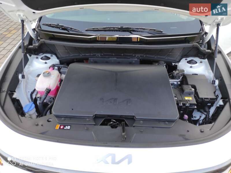 Позашляховик / Кросовер Kia Niro 2023 в Бродах