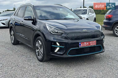 Внедорожник / Кроссовер Kia Niro 2019 в 