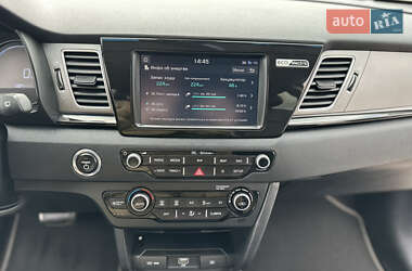 Внедорожник / Кроссовер Kia Niro 2019 в 