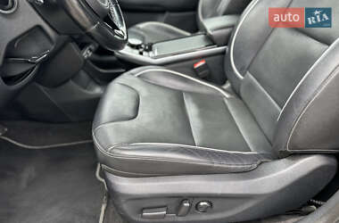 Внедорожник / Кроссовер Kia Niro 2019 в 