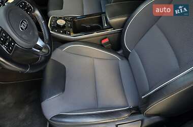Внедорожник / Кроссовер Kia Niro 2020 в 