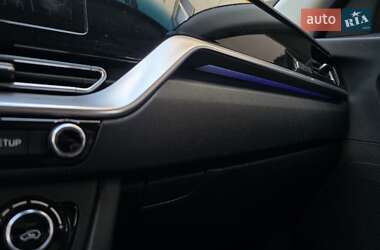 Внедорожник / Кроссовер Kia Niro 2020 в 