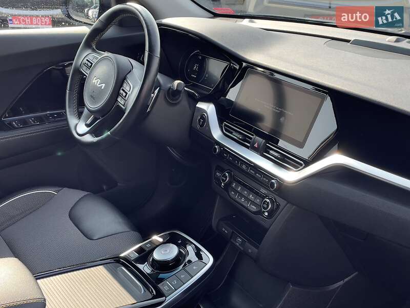 Позашляховик / Кросовер Kia Niro 2021 в Львові фото 20 Позашляховик / Кросовер Kia Niro 2021 в Львові