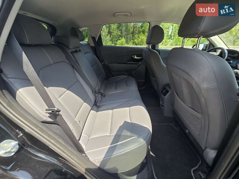 Внедорожник / Кроссовер Kia Niro 2019 в Ковеле