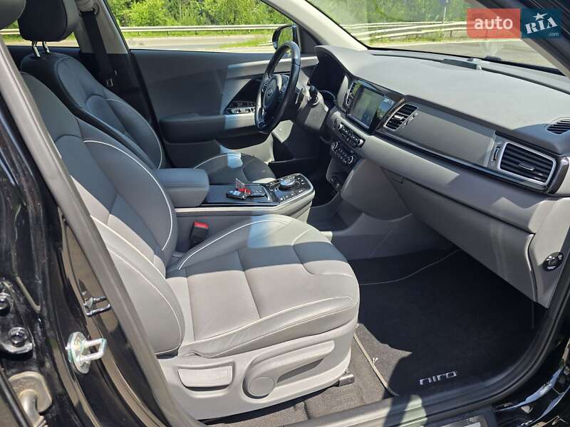 Внедорожник / Кроссовер Kia Niro 2019 в Ковеле