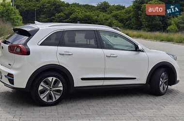 Позашляховик / Кросовер Kia Niro 2019 в Полтаві